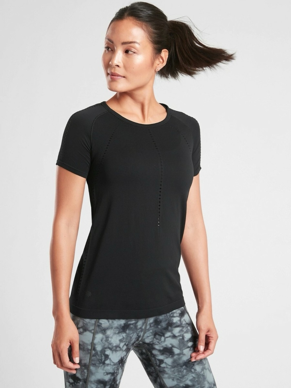 Athleta Foothill Seamless Tee - Black